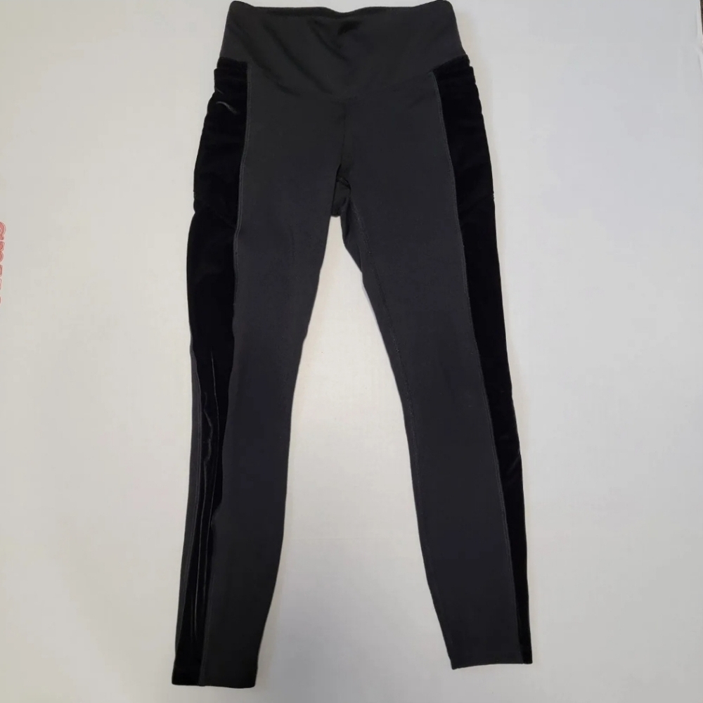 Victoria's Secret Pink Leggings "COZY" Black Velour Side Panels EUC Size XS - Picture 2 of 11